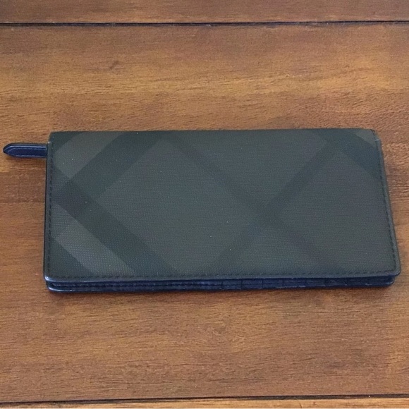 Black Brown Plaid Burberry Unisex Wallet - Picture 3 of 12